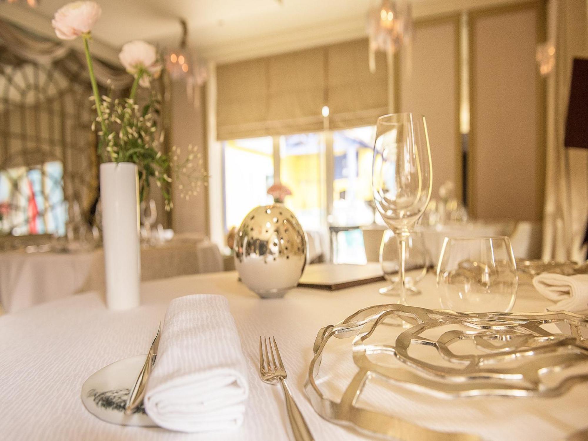 Le Stelsia Resort Saint-Sylvestre-sur-Lot Екстериор снимка