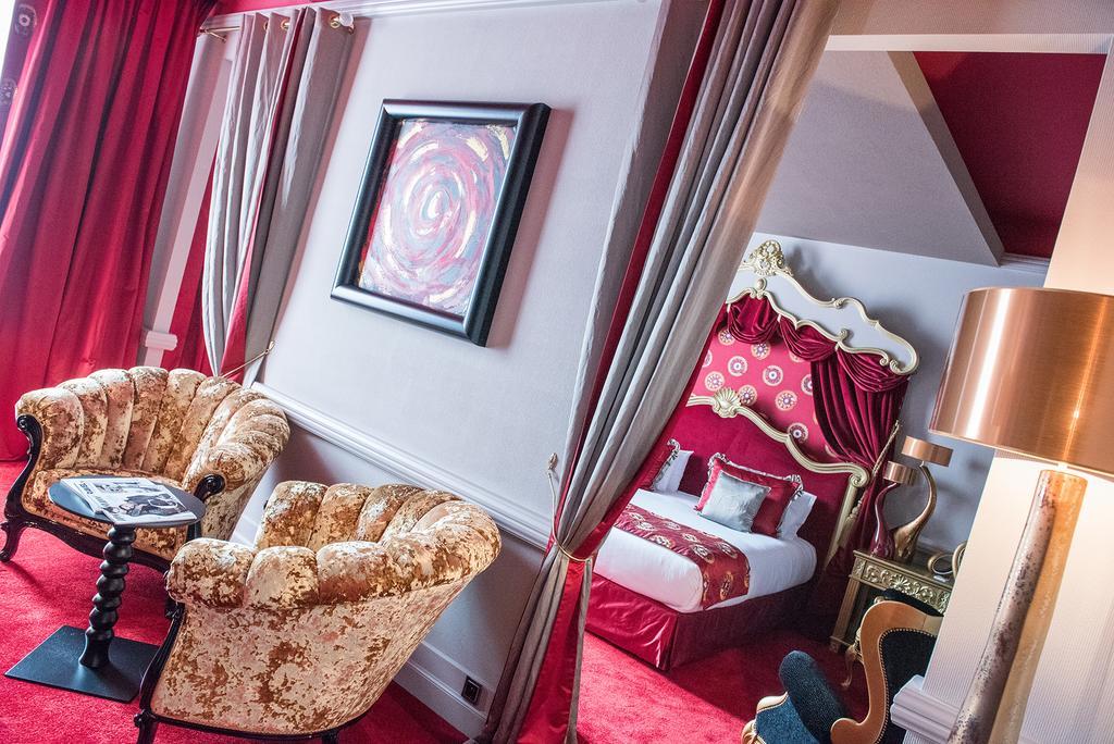 Le Stelsia Resort Saint-Sylvestre-sur-Lot Екстериор снимка