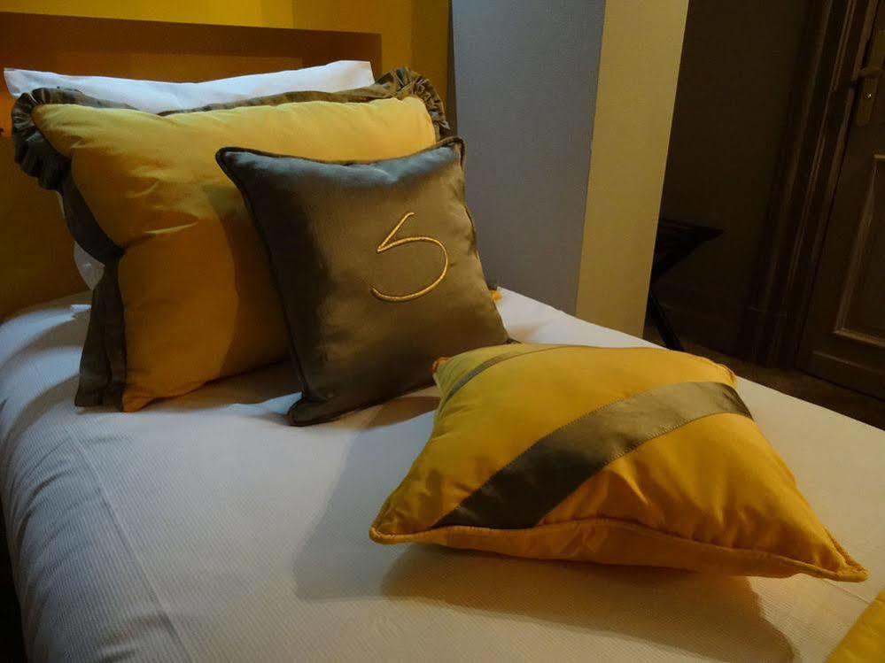 Le Stelsia Resort Saint-Sylvestre-sur-Lot Екстериор снимка